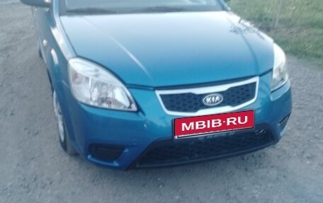 KIA Rio II, 2011 год, 620 000 рублей, 1 фотография