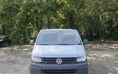 Volkswagen Caravelle T5, 2012 год, 1 870 000 рублей, 1 фотография