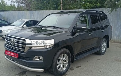 Toyota Land Cruiser 200, 2017 год, 6 150 000 рублей, 1 фотография