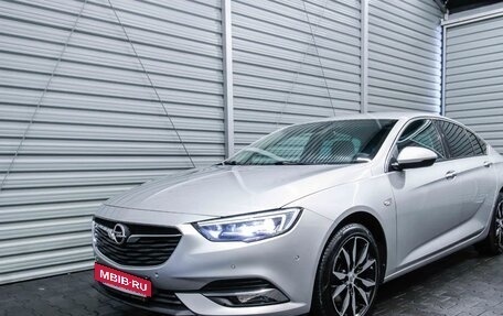 Opel Insignia II рестайлинг, 2017 год, 1 430 000 рублей, 2 фотография