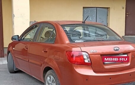 KIA Rio II, 2010 год, 730 000 рублей, 3 фотография