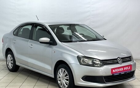 Volkswagen Polo VI (EU Market), 2015 год, 870 000 рублей, 2 фотография