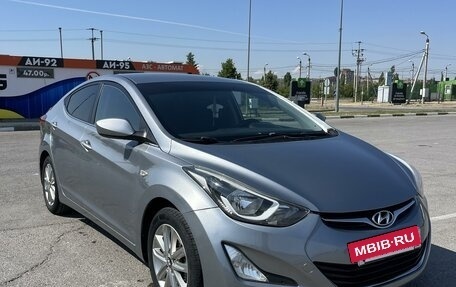 Hyundai Elantra V, 2015 год, 1 150 000 рублей, 2 фотография