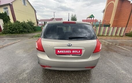 KIA cee'd I рестайлинг, 2010 год, 710 000 рублей, 4 фотография