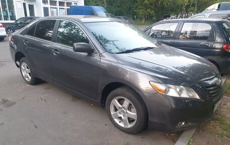 Toyota Camry, 2008 год, 550 000 рублей, 2 фотография