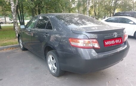 Toyota Camry, 2008 год, 550 000 рублей, 3 фотография