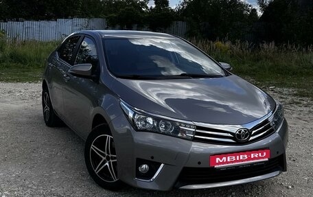 Toyota Corolla, 2014 год, 1 850 000 рублей, 4 фотография