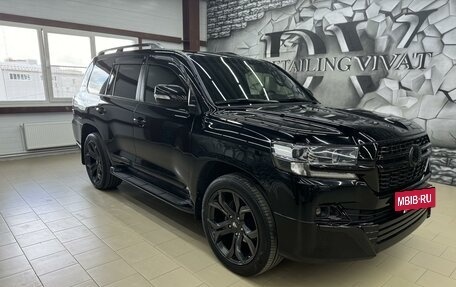 Toyota Land Cruiser 200, 2020 год, 13 000 000 рублей, 4 фотография