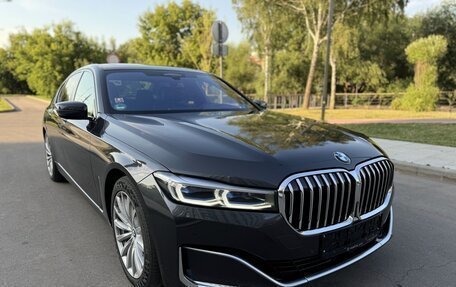 BMW 7 серия, 2020 год, 6 850 000 рублей, 3 фотография