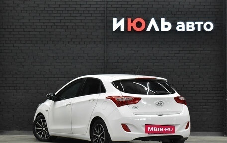 Hyundai i30 II рестайлинг, 2013 год, 1 200 000 рублей, 4 фотография