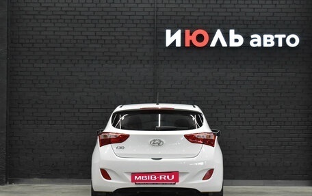 Hyundai i30 II рестайлинг, 2013 год, 1 200 000 рублей, 5 фотография