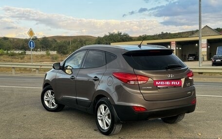 Hyundai ix35 I рестайлинг, 2012 год, 1 385 000 рублей, 4 фотография