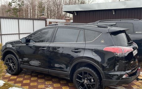 Toyota RAV4, 2019 год, 3 920 000 рублей, 5 фотография