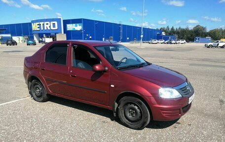 Renault Logan I, 2013 год, 635 000 рублей, 2 фотография