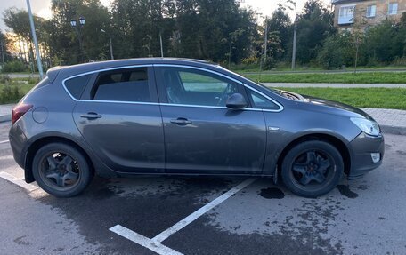 Opel Astra J, 2012 год, 650 000 рублей, 3 фотография