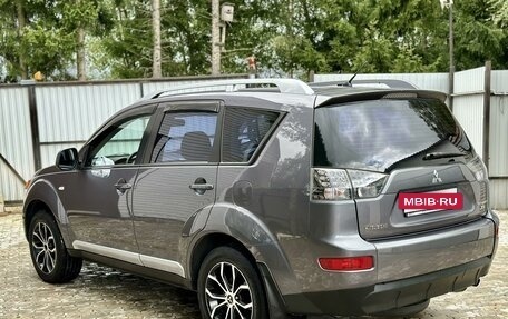 Mitsubishi Outlander III рестайлинг 3, 2008 год, 1 185 000 рублей, 5 фотография