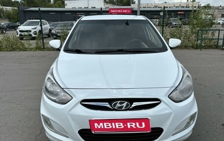 Hyundai Solaris II рестайлинг, 2011 год, 850 000 рублей, 2 фотография