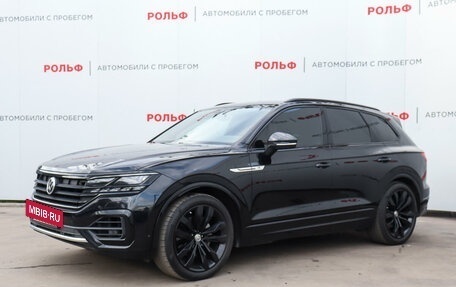 Volkswagen Touareg III, 2019 год, 5 450 000 рублей, 2 фотография