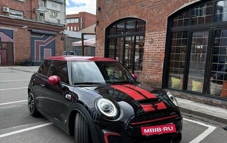 MINI Hatch, 2019 год, 3 600 000 рублей, 2 фотография