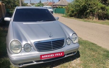 Mercedes-Benz E-Класс, 1999 год, 615 000 рублей, 3 фотография