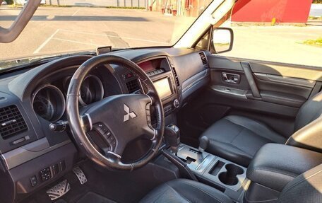 Mitsubishi Pajero IV, 2011 год, 1 750 000 рублей, 7 фотография