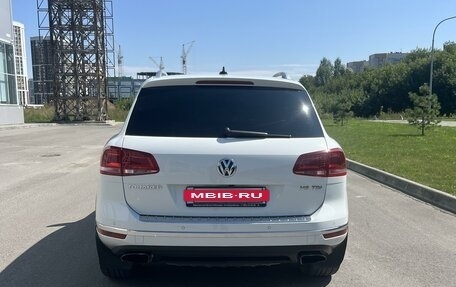 Volkswagen Touareg III, 2015 год, 3 380 000 рублей, 5 фотография