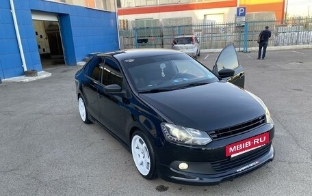 Volkswagen Polo VI (EU Market), 2010 год, 1 200 000 рублей, 10 фотография