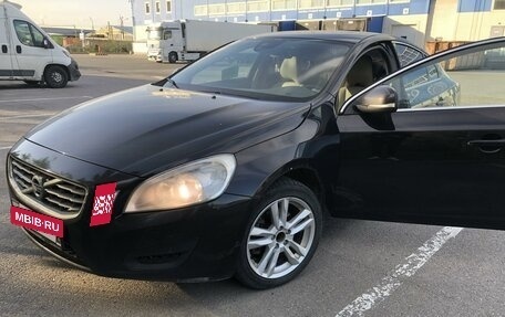 Volvo S60 III, 2012 год, 850 000 рублей, 3 фотография