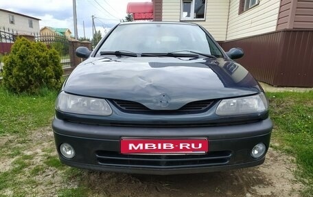 Renault Laguna II, 2000 год, 330 000 рублей, 3 фотография