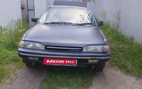 Toyota Carina, 1988 год, 130 000 рублей, 2 фотография