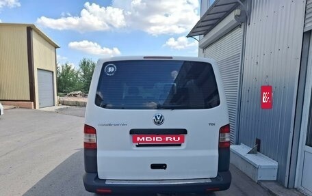 Volkswagen Transporter T5 рестайлинг, 2009 год, 1 650 000 рублей, 3 фотография