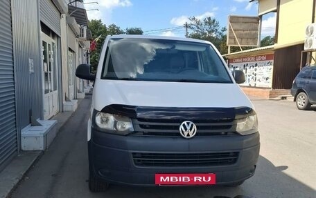 Volkswagen Transporter T5 рестайлинг, 2009 год, 1 650 000 рублей, 2 фотография