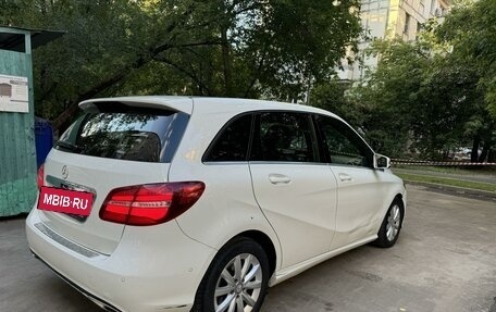 Mercedes-Benz B-Класс, 2015 год, 1 300 000 рублей, 4 фотография