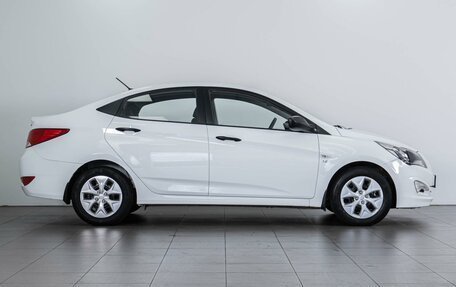 Hyundai Solaris II рестайлинг, 2015 год, 1 230 000 рублей, 5 фотография