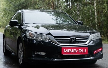 Honda Accord IX рестайлинг, 2013 год, 1 815 000 рублей, 2 фотография