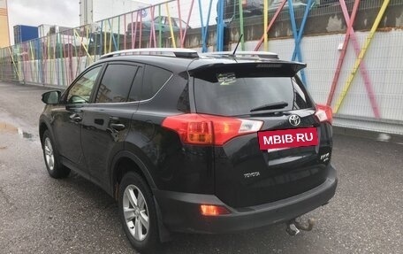 Toyota RAV4, 2014 год, 1 900 000 рублей, 4 фотография