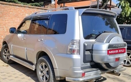 Mitsubishi Pajero IV, 2011 год, 2 400 000 рублей, 2 фотография