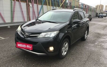 Toyota RAV4, 2014 год, 1 900 000 рублей, 3 фотография