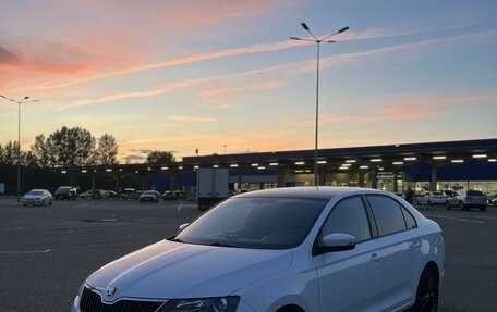 Skoda Rapid I, 2018 год, 1 650 000 рублей, 2 фотография