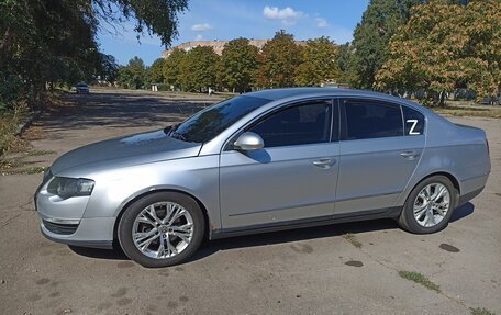 Volkswagen Passat B6, 2006 год, 750 000 рублей, 3 фотография