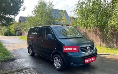 Volkswagen Multivan T5, 2003 год, 1 050 000 рублей, 3 фотография