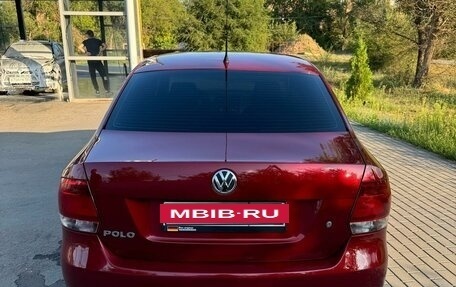 Volkswagen Polo VI (EU Market), 2011 год, 800 000 рублей, 4 фотография