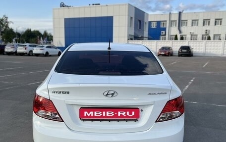 Hyundai Solaris II рестайлинг, 2013 год, 680 000 рублей, 3 фотография