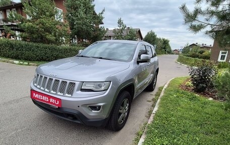 Jeep Grand Cherokee, 2013 год, 2 380 000 рублей, 2 фотография