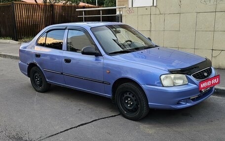 Hyundai Accent II, 2005 год, 300 000 рублей, 2 фотография