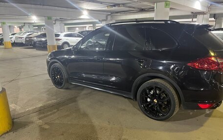 Porsche Cayenne III, 2010 год, 2 350 000 рублей, 2 фотография