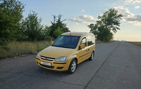 Opel Combo C, 2006 год, 640 000 рублей, 3 фотография