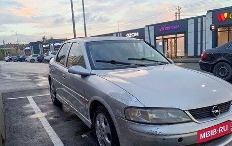 Opel Vectra B рестайлинг, 2000 год, 160 000 рублей, 3 фотография