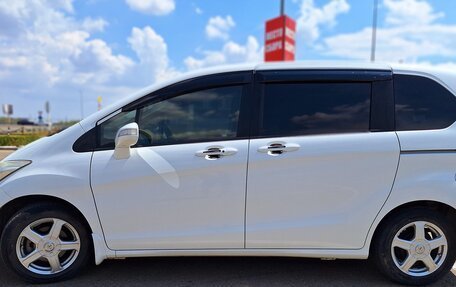 Honda Freed I, 2013 год, 1 590 000 рублей, 4 фотография