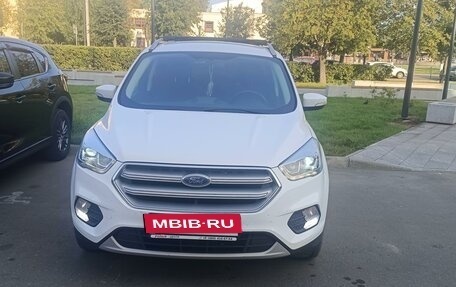 Ford Kuga III, 2018 год, 1 970 000 рублей, 2 фотография